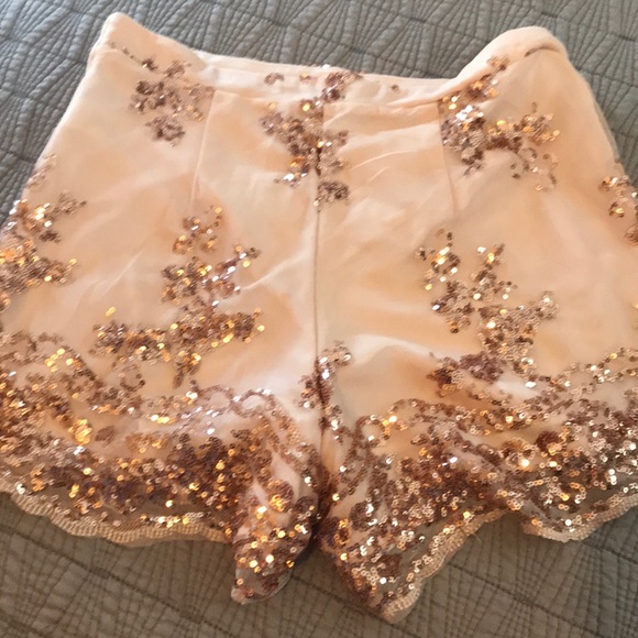 Charlotte Russe shorts - Picture 2 of 3